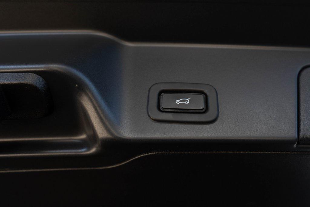 used 2020 Land Rover Range Rover Evoque car, priced at $20,321