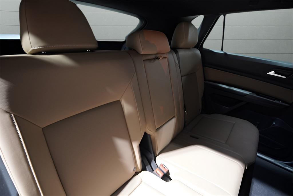 used 2020 Volkswagen Atlas Cross Sport car, priced at $23,745