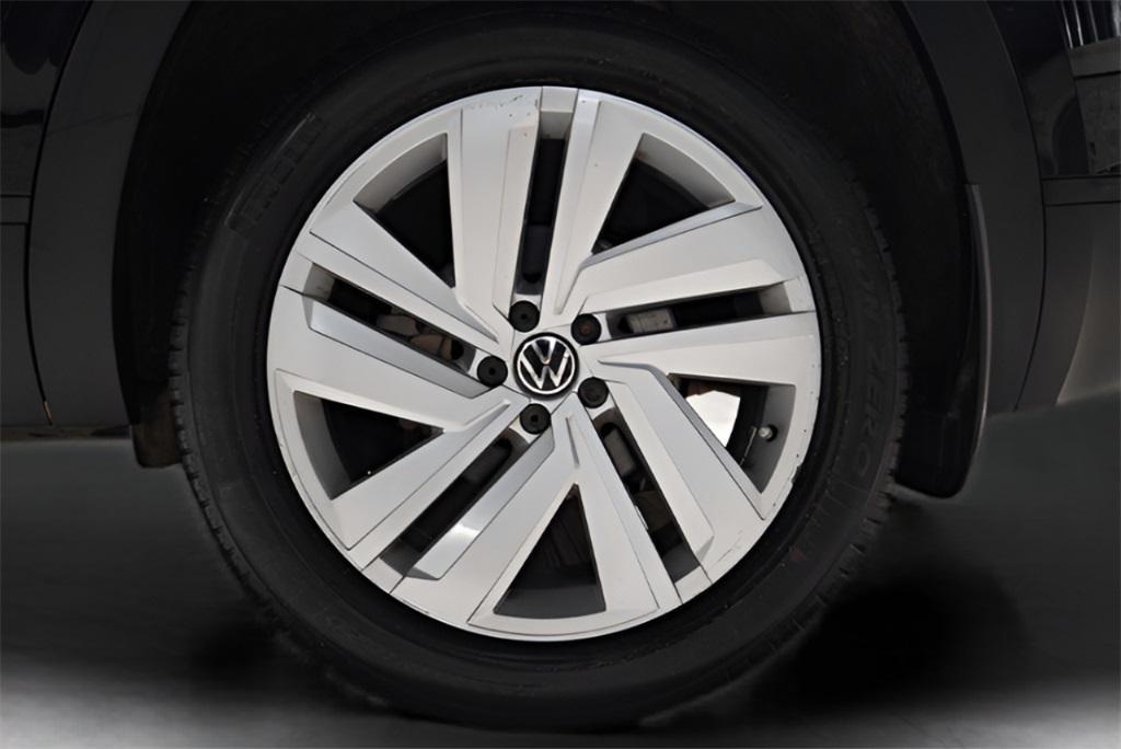 used 2020 Volkswagen Atlas Cross Sport car, priced at $23,745