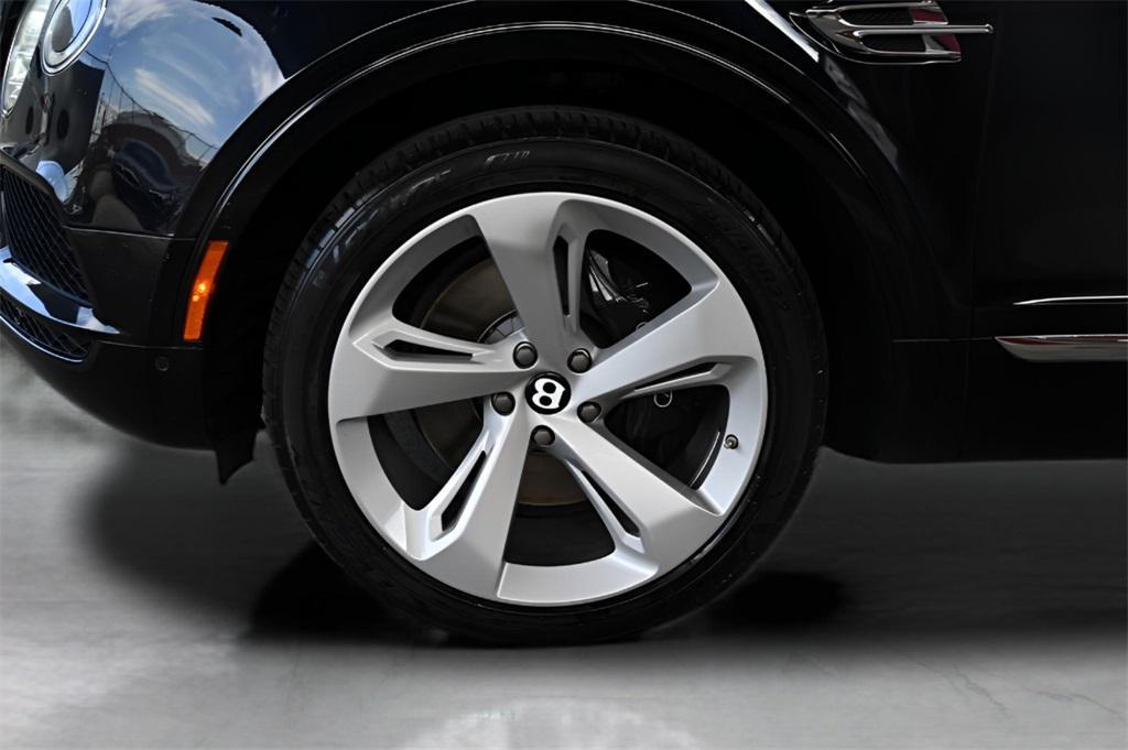 used 2019 Bentley Bentayga car, priced at $64,342