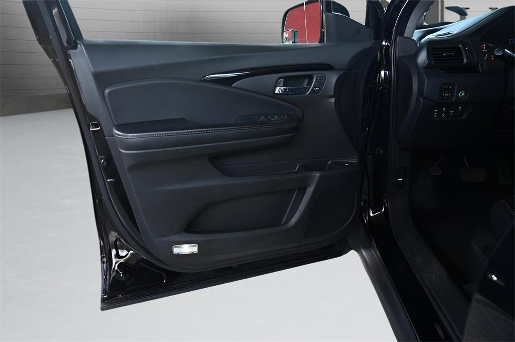 used 2020 Honda Ridgeline car, priced at $21,184