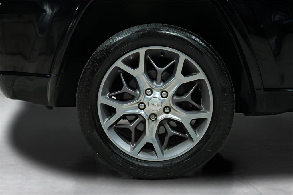 used 2020 Jeep Grand Cherokee car, priced at $19,893