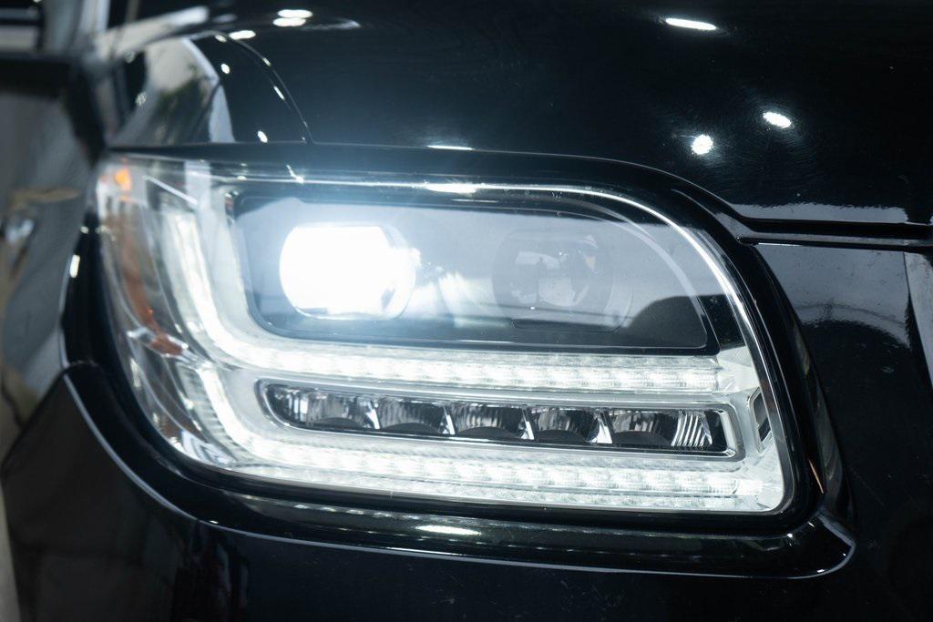 used 2019 Lincoln Navigator L car, priced at $30,318