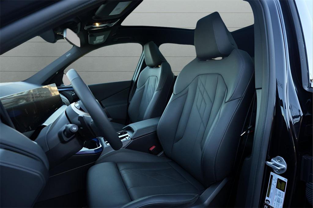 used 2025 BMW X3 car, priced at $40,474