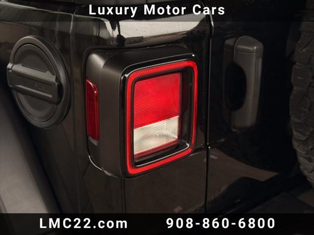 used 2021 Jeep Wrangler Unlimited car, priced at $27,289