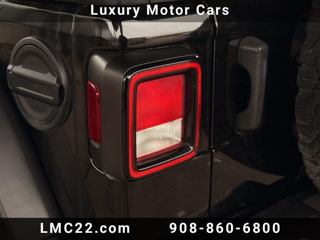 used 2021 Jeep Wrangler Unlimited car, priced at $24,998