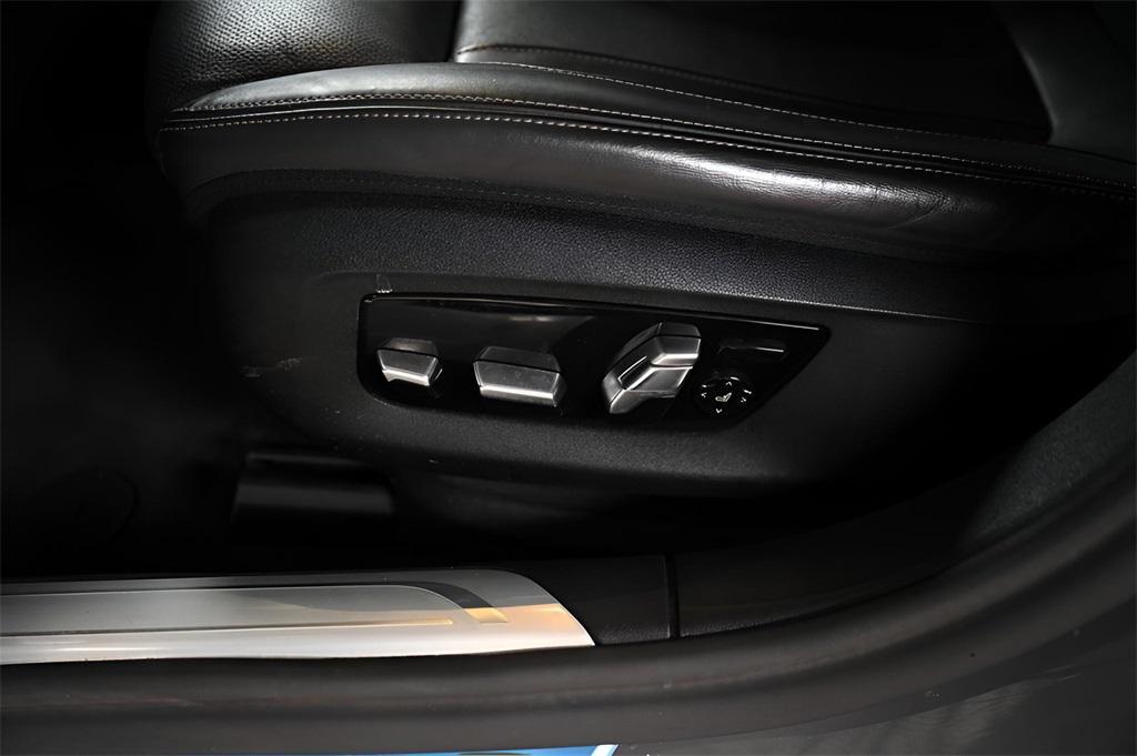 used 2022 BMW 750 car, priced at $47,521