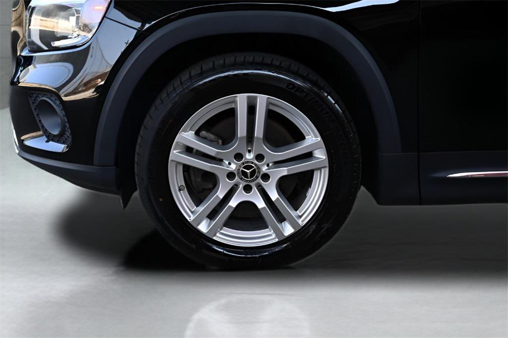 used 2021 Mercedes-Benz GLB 250 car, priced at $20,589