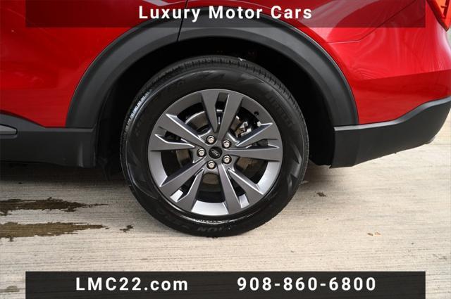 used 2022 Ford Explorer car, priced at $17,001
