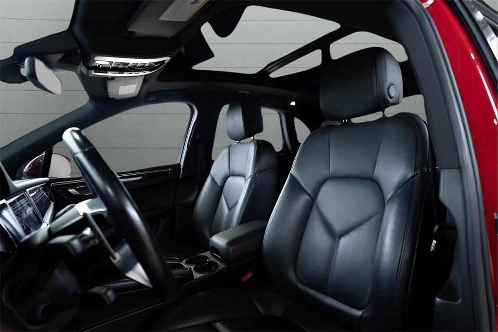 used 2020 Porsche Macan car, priced at $30,189