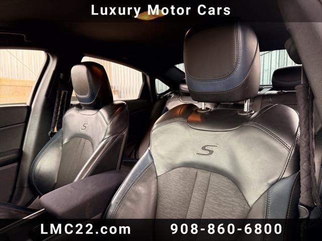 used 2016 Chrysler 200 car, priced at $6,201