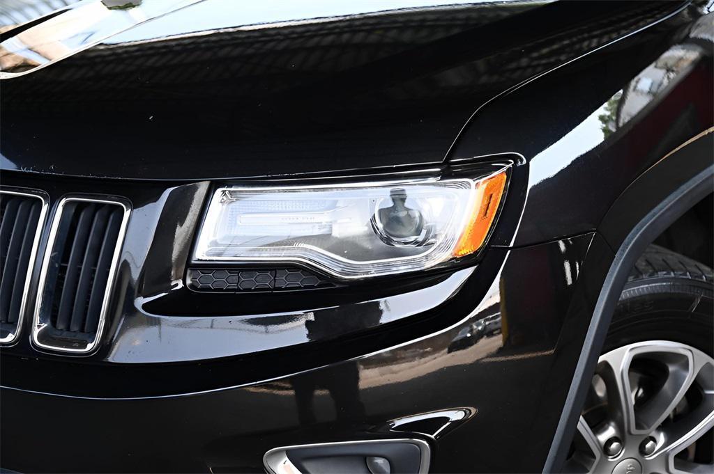 used 2015 Jeep Grand Cherokee car, priced at $7,047