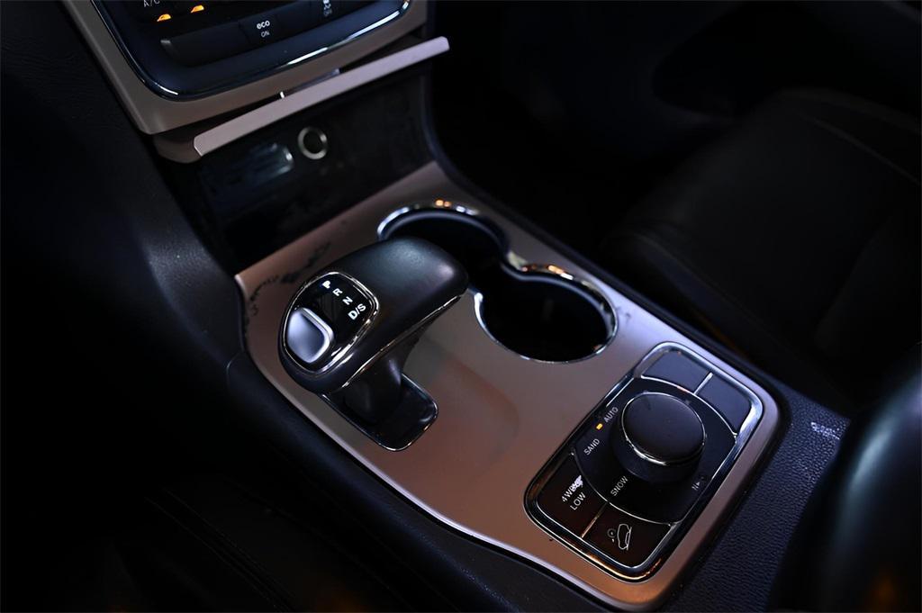 used 2015 Jeep Grand Cherokee car, priced at $7,047