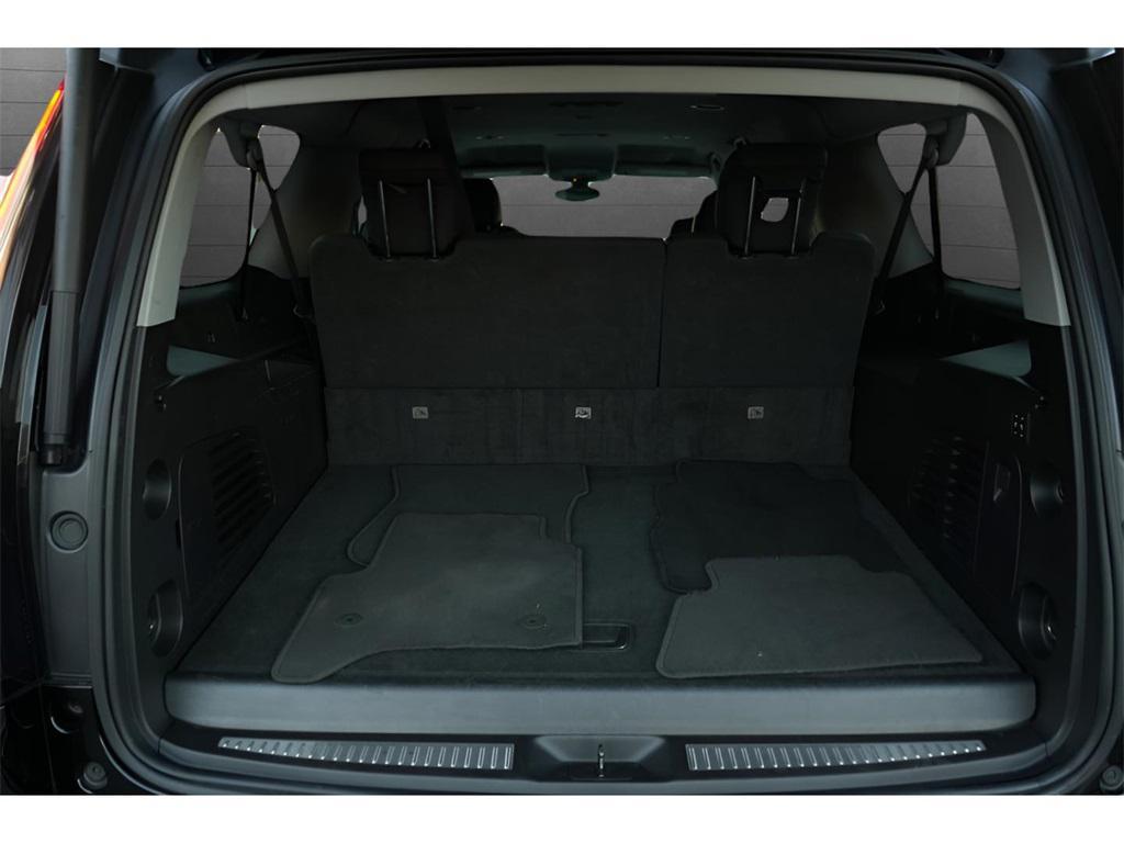 used 2020 Cadillac Escalade ESV car, priced at $31,598