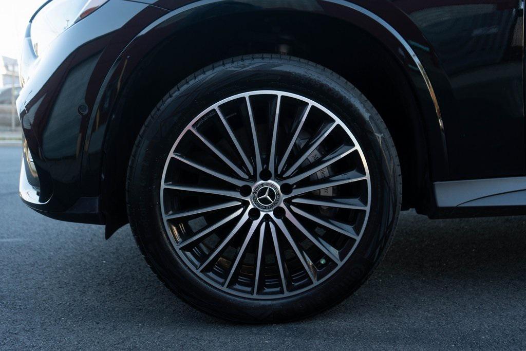 used 2025 Mercedes-Benz GLC 300 car, priced at $52,451