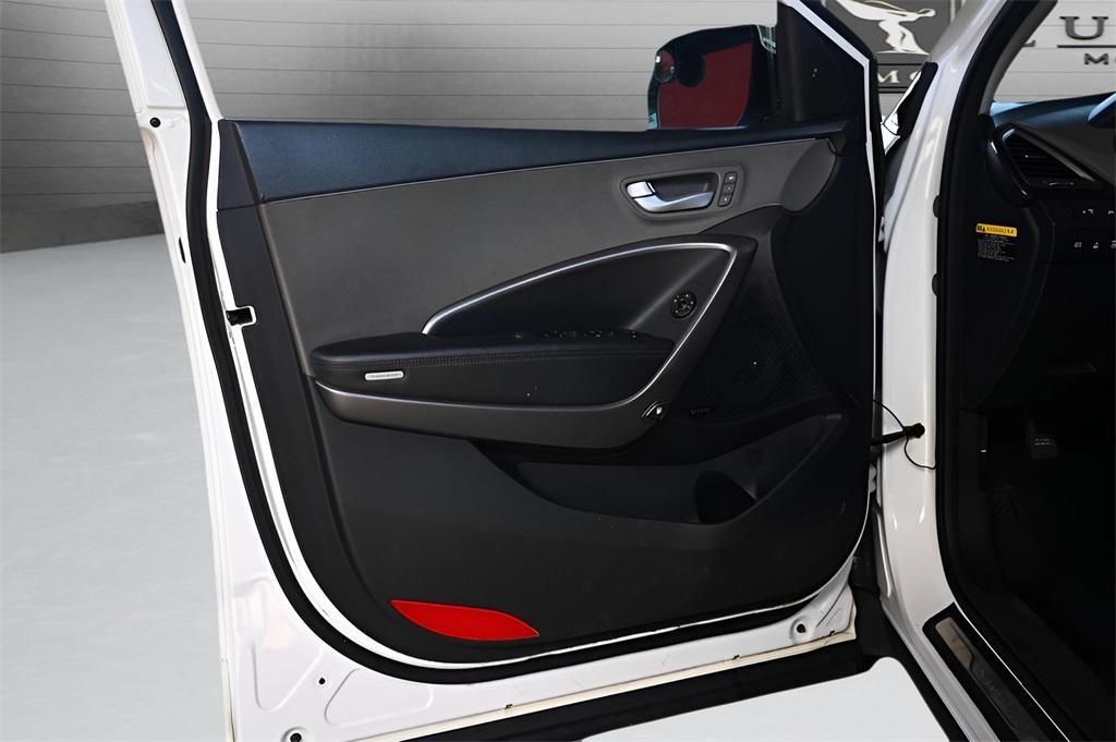 used 2016 Hyundai Santa Fe car, priced at $12,998