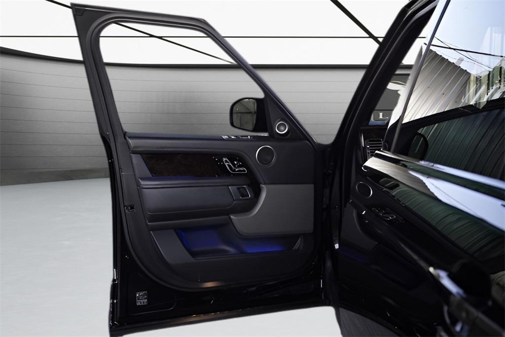 used 2020 Land Rover Range Rover car, priced at $35,289
