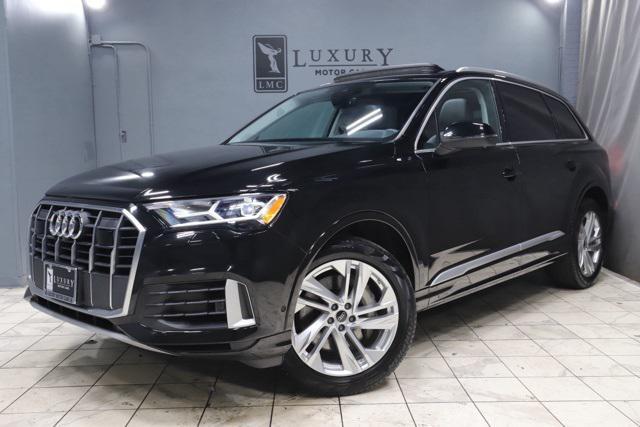 used 2023 Audi Q7 car, priced at $43,877