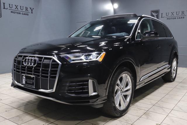 used 2023 Audi Q7 car, priced at $43,877