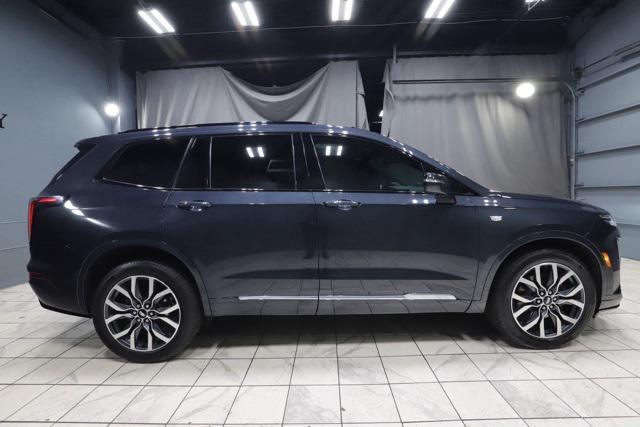 used 2021 Cadillac XT6 car, priced at $32,555