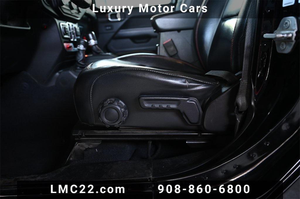 used 2020 Jeep Wrangler Unlimited car, priced at $33,341
