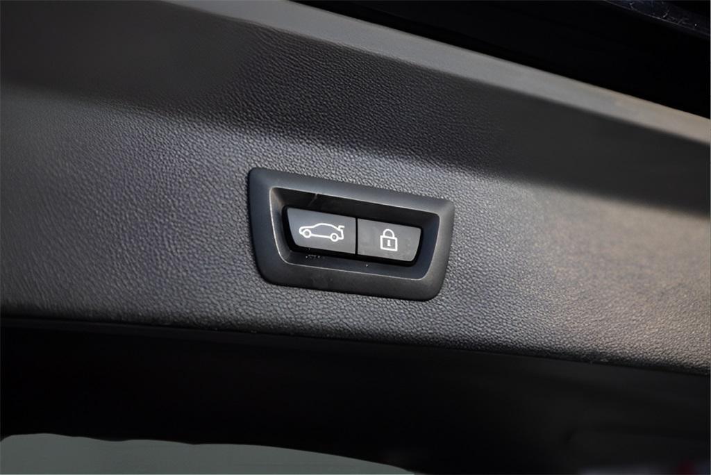used 2023 BMW X3 car, priced at $36,264