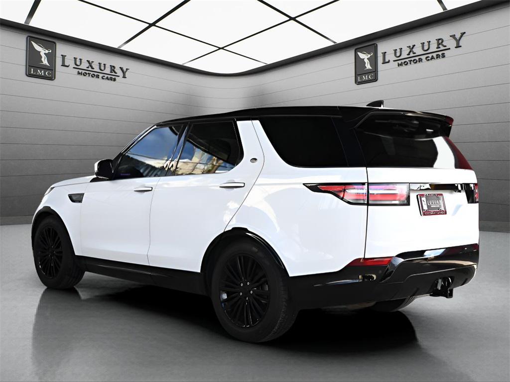 used 2018 Land Rover Discovery car, priced at $21,234