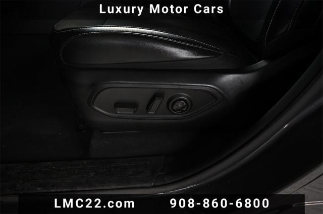 used 2023 Jeep Grand Cherokee car, priced at $28,894
