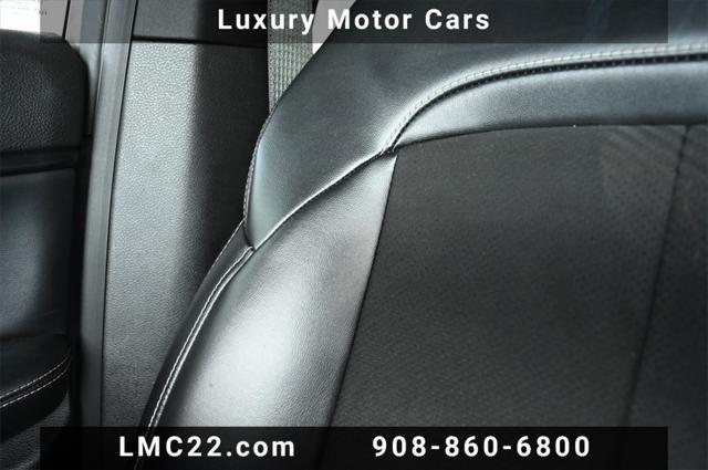 used 2023 Jeep Grand Cherokee car, priced at $28,894