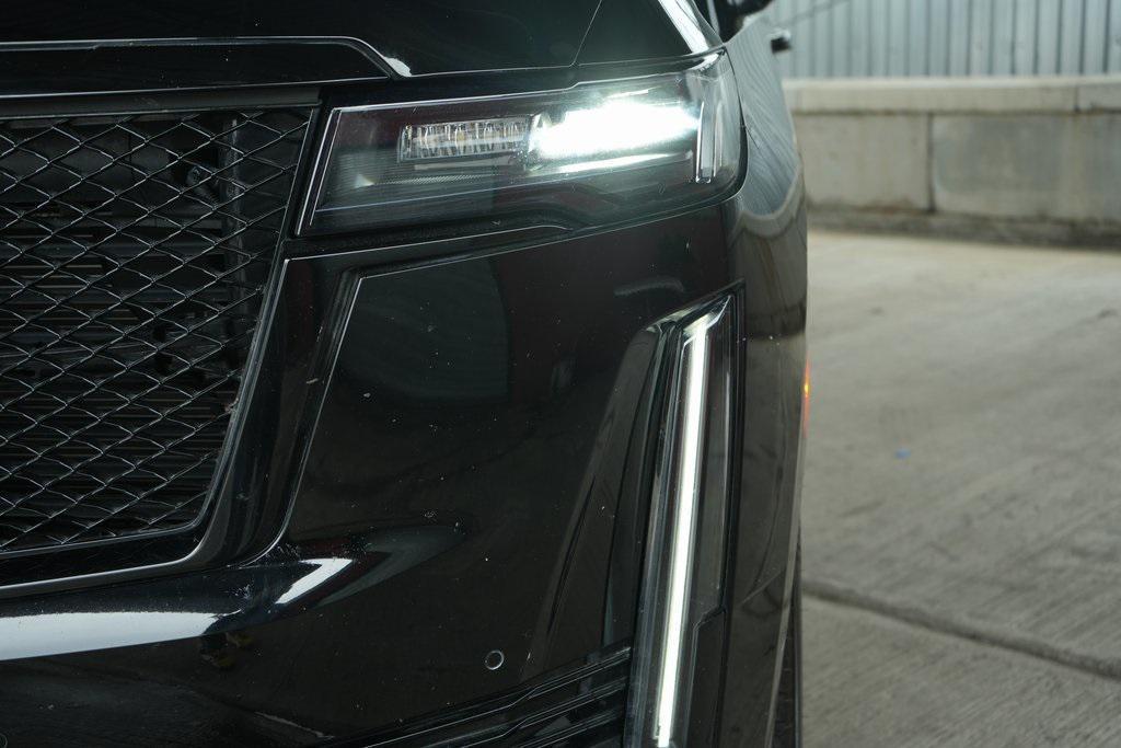 used 2023 Cadillac Escalade ESV car, priced at $64,894