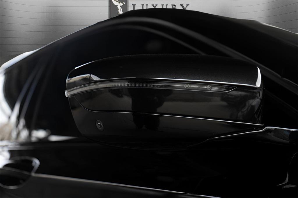 used 2022 BMW 750 car, priced at $43,589