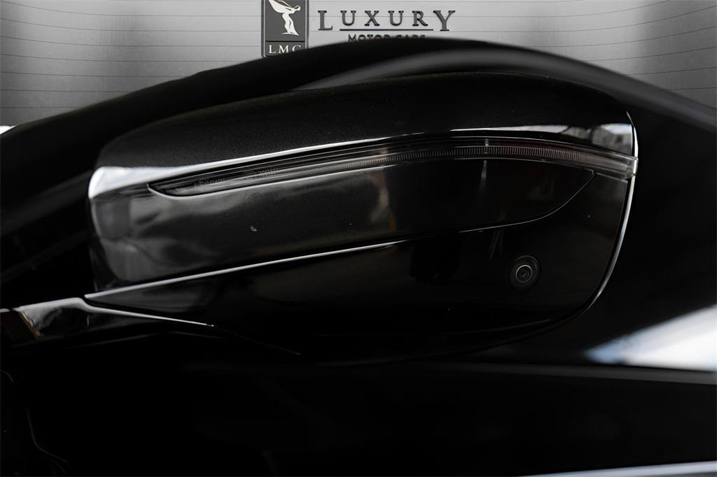 used 2022 BMW 750 car, priced at $43,589