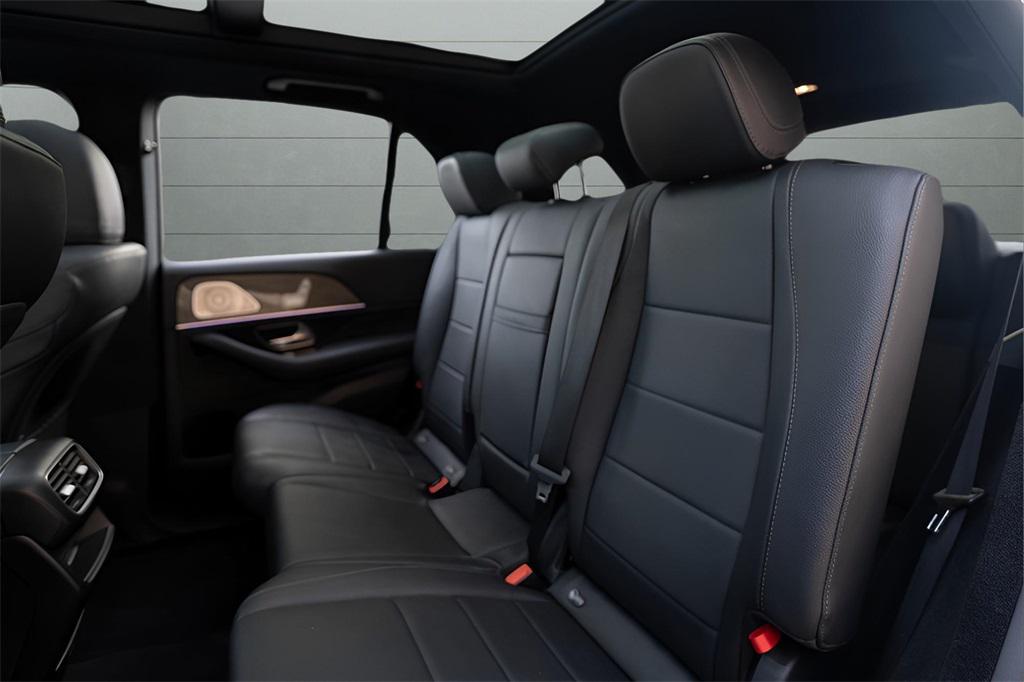 used 2021 Mercedes-Benz GLE 350 car, priced at $35,162