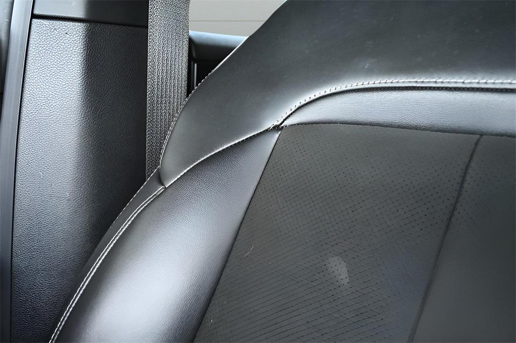 used 2023 Jeep Grand Cherokee L car, priced at $25,089