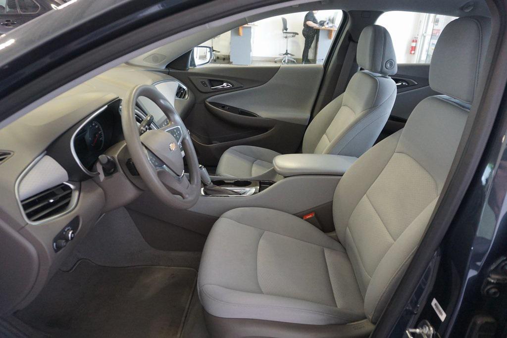 used 2019 Chevrolet Malibu car, priced at $14,264