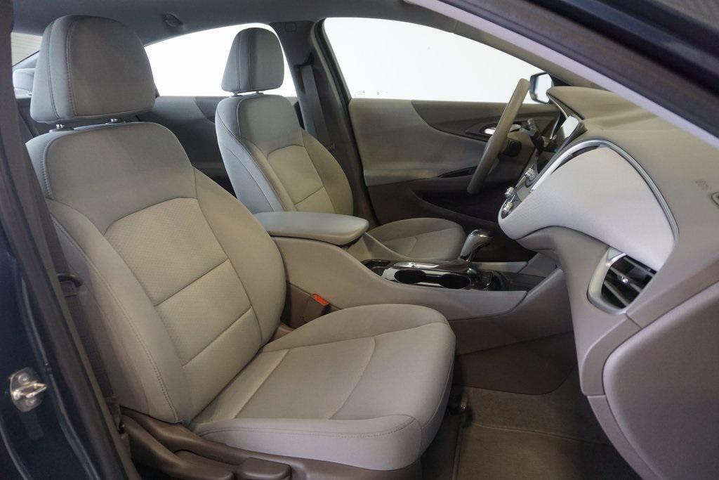 used 2019 Chevrolet Malibu car, priced at $14,264