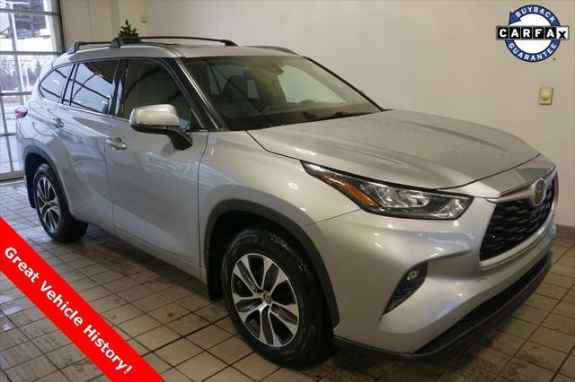 used 2020 Toyota Highlander car, priced at $23,734