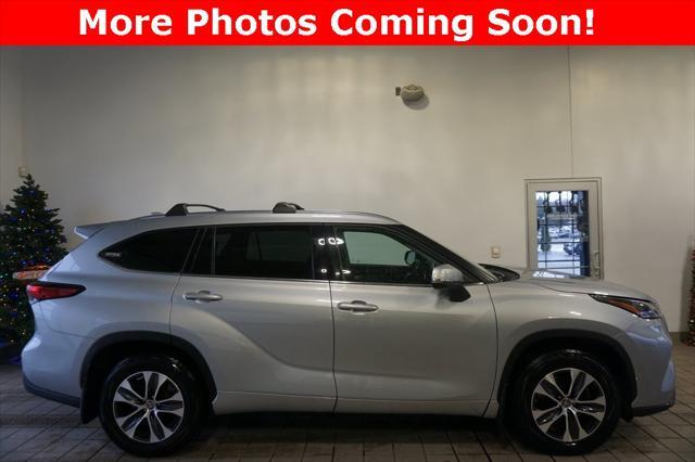 used 2020 Toyota Highlander car, priced at $23,734