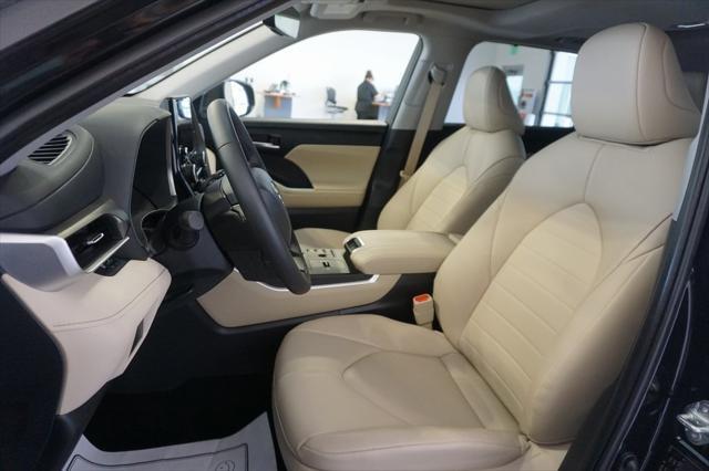 used 2024 Toyota Highlander Hybrid car, priced at $49,788