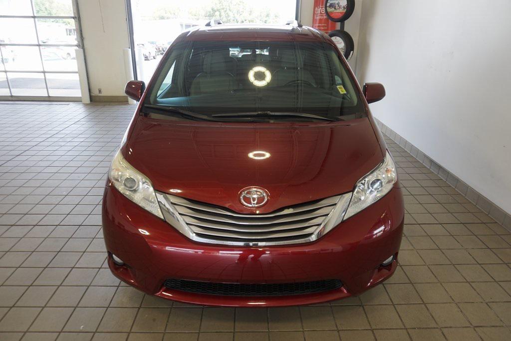 used 2017 Toyota Sienna car, priced at $12,876
