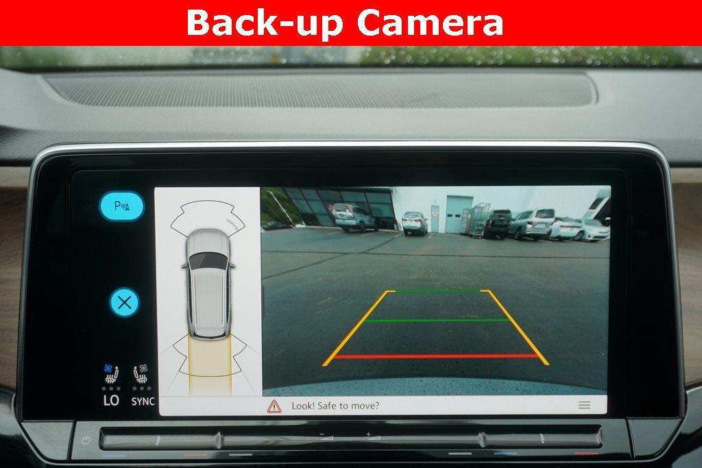 used 2024 Volkswagen Atlas car, priced at $30,896