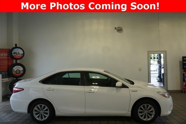 used 2015 Toyota Camry Hybrid car, priced at $14,474