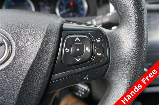 used 2015 Toyota Camry Hybrid car, priced at $14,474