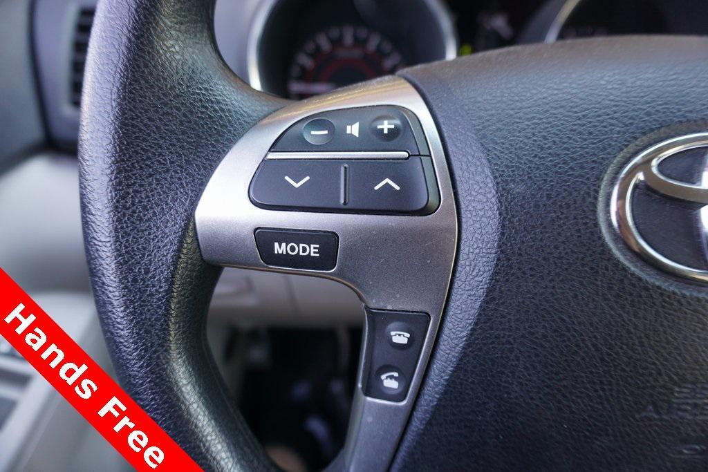 used 2013 Toyota Highlander car, priced at $14,744