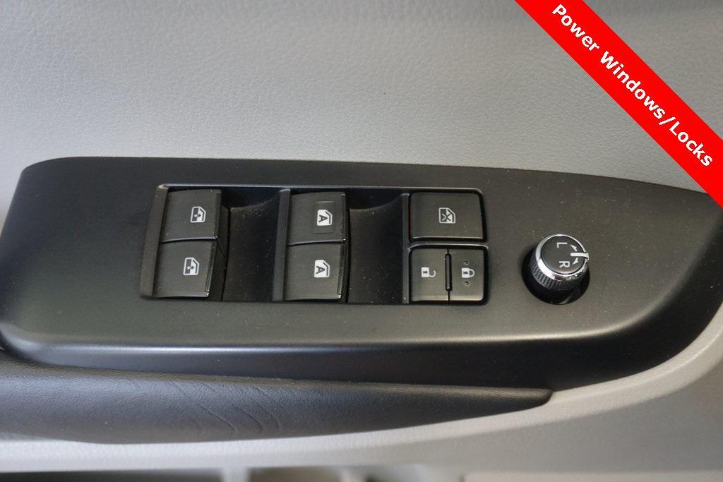used 2019 Toyota Highlander car, priced at $28,579