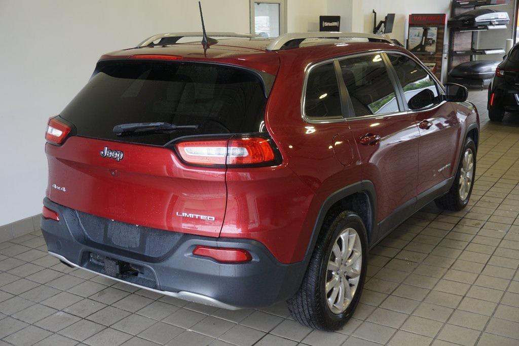 used 2017 Jeep Cherokee car, priced at $13,424