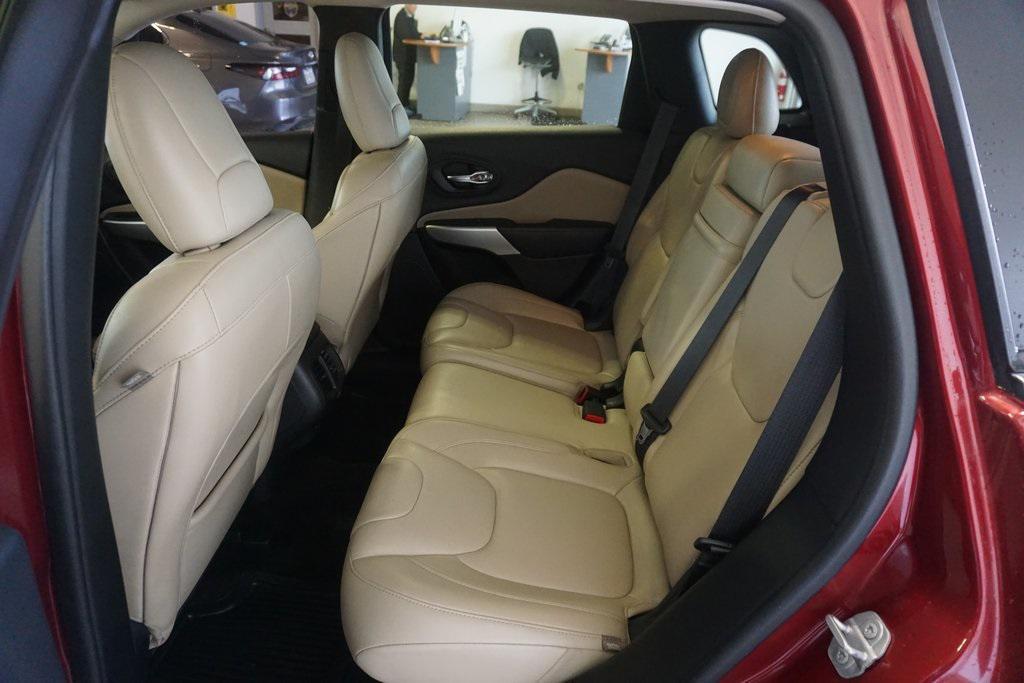 used 2017 Jeep Cherokee car, priced at $13,424