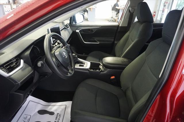 used 2025 Toyota RAV4 car, priced at $31,998