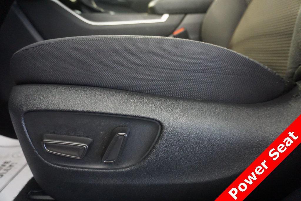 used 2024 Toyota Highlander car, priced at $35,484