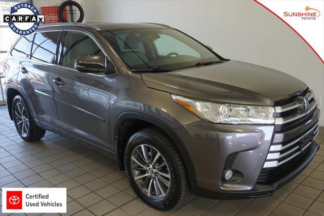 used 2018 Toyota Highlander car, priced at $25,999